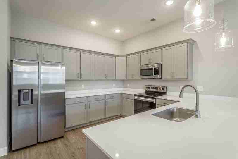 4727 Stunner Ln - Photo 7 of 38