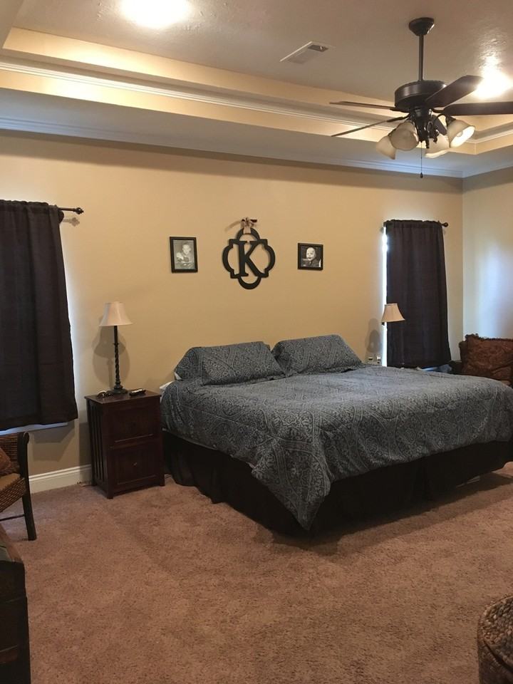 235 Golden Lantern Rd - Photo 4 of 9