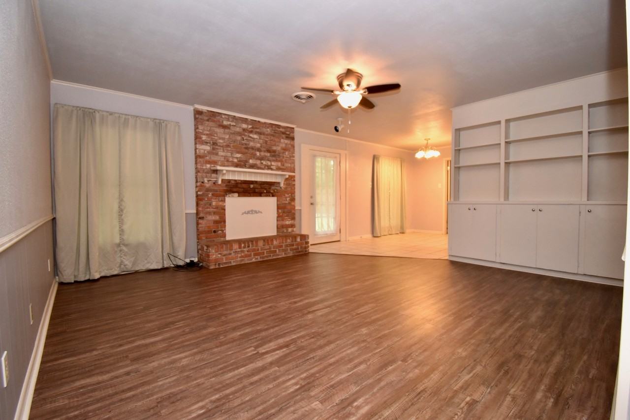2603 Cypress Springs Ave - Photo 3 of 25