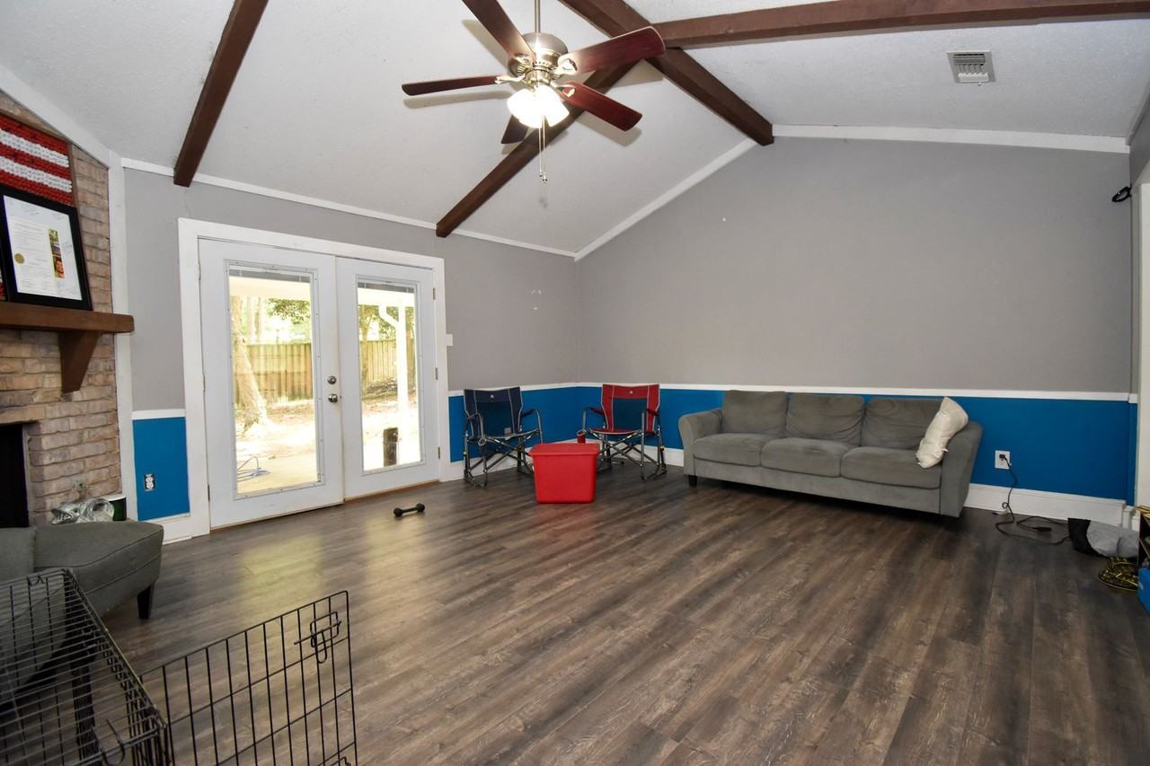 3507 Evelyn Cir - Photo 2 of 17