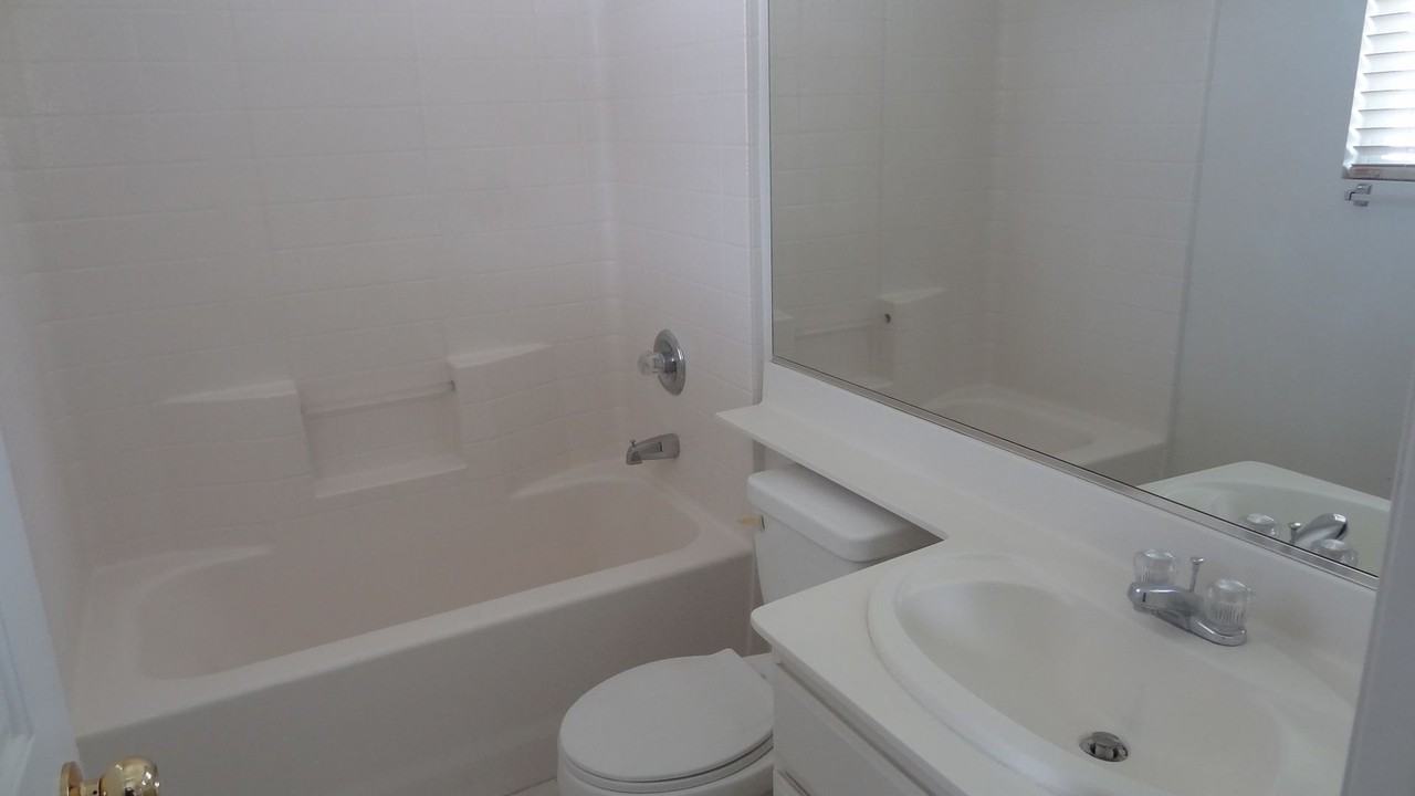 25330 Cole St - Photo 2 of 19