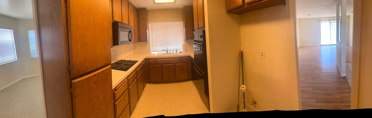 22701 Cascade Dr - Photo 7 of 21