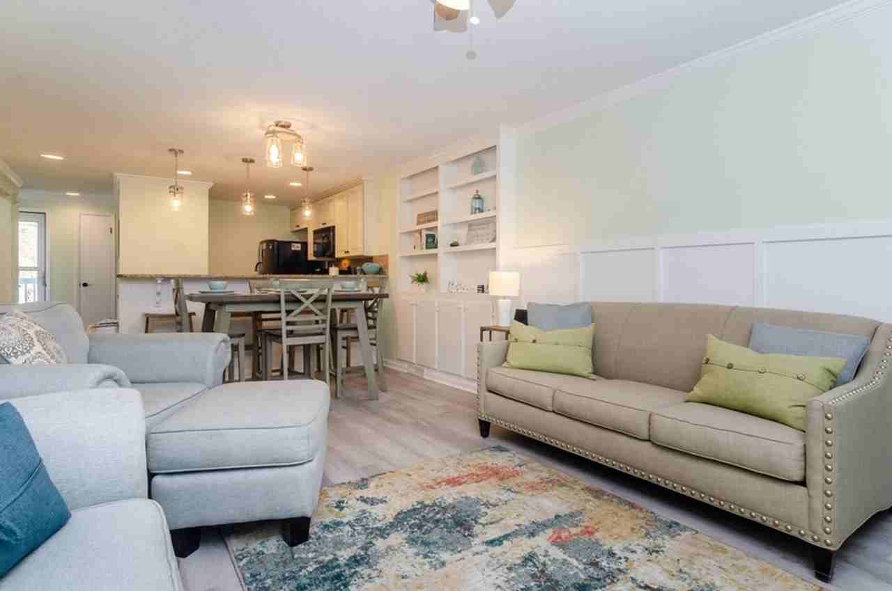 2302A Surfrider Cir - Photo 7 of 50