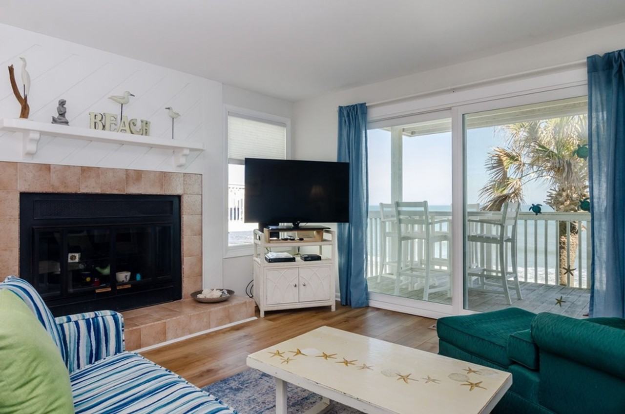 2102B Surfrider Ct - Photo 7 of 50