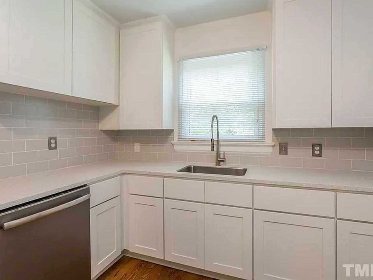 2602 Wayland Dr - Photo 5 of 23