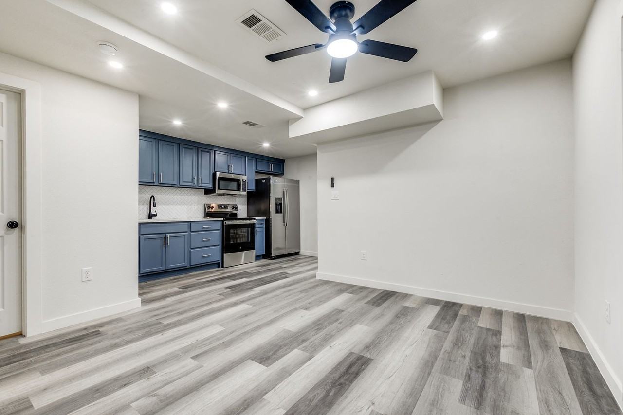 108 Beatrice Ave #102 - Photo 3 of 12