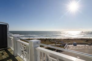 featured image of 202 Fort Fisher Blvd N #5