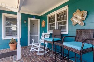featured image of 113 Fourth Ave S #1