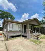 featured image of 1416 Natalie St