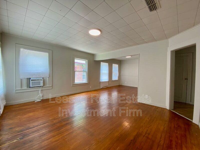 1416 Natalie St - Photo 3 of 19