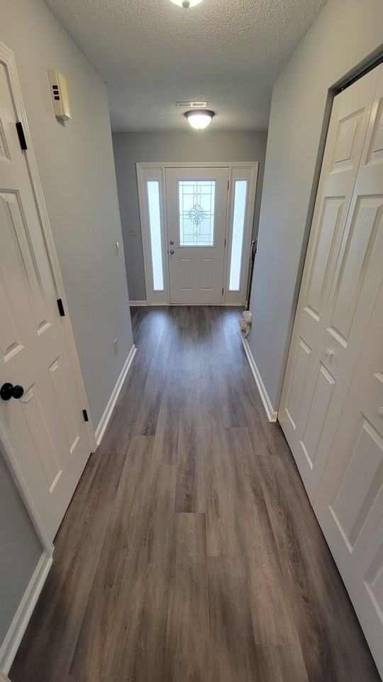 114 Fawnbrook Dr - Photo 6 of 16