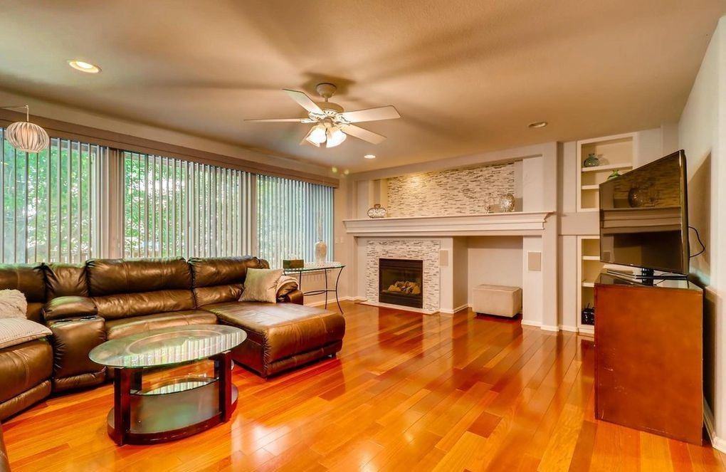 1609 Hallet Peak Dr - Photo 4 of 32