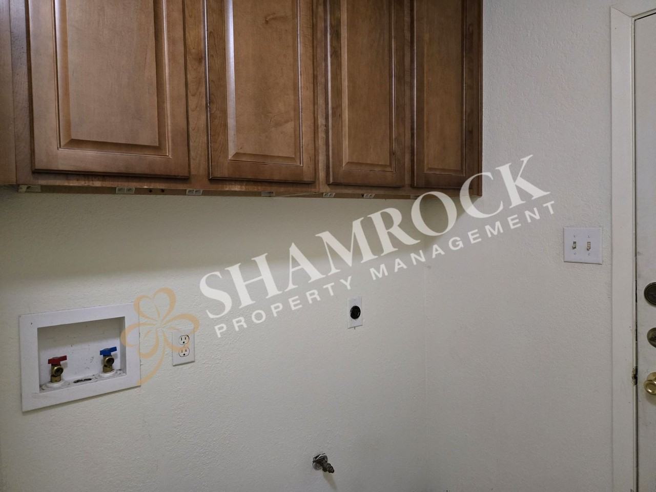 10709 Apache Dr - Photo 7 of 17