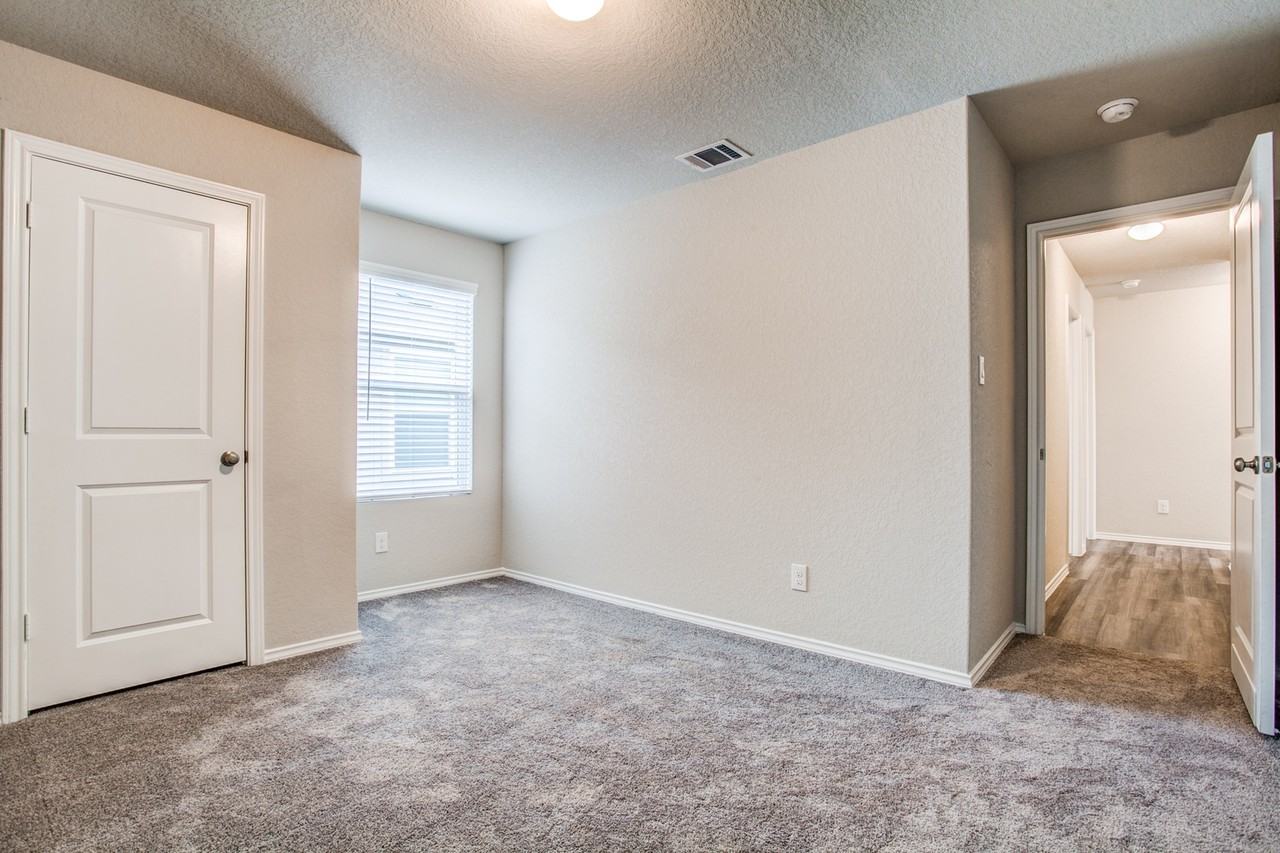 8503 Lattes Wheel - Photo 4 of 25