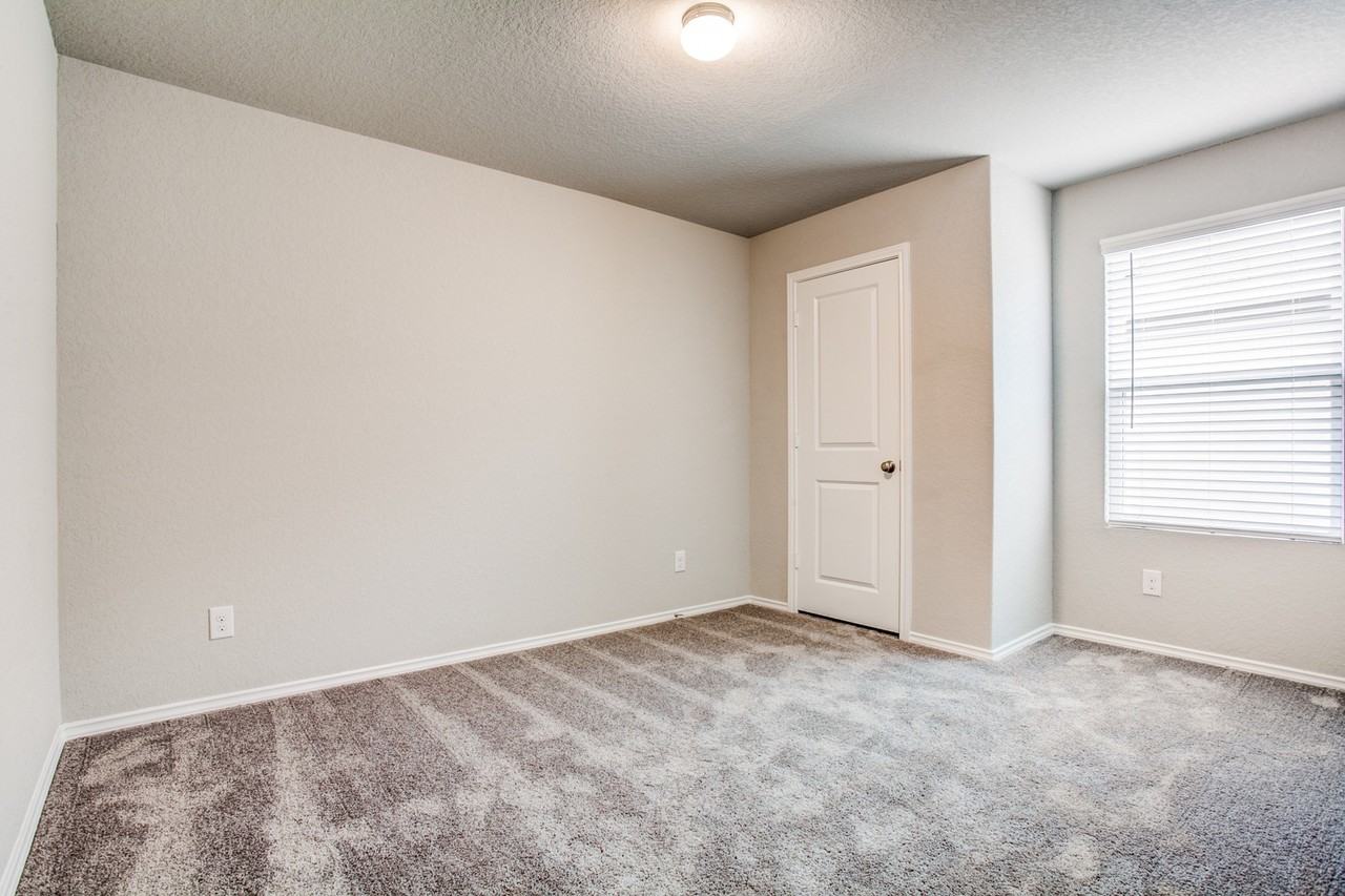 8503 Lattes Wheel - Photo 7 of 25