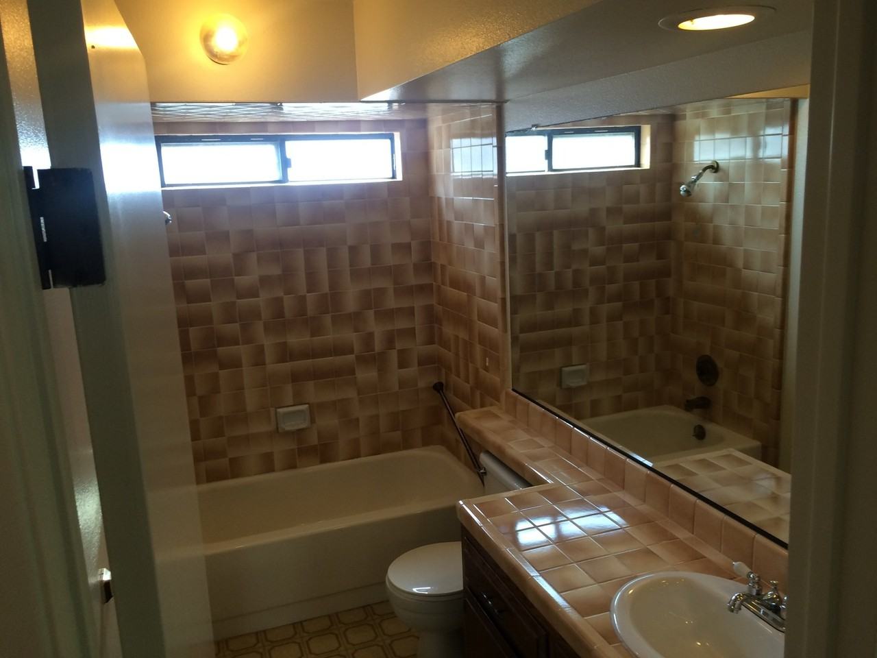 7131 Hanover Cir - Photo 5 of 9