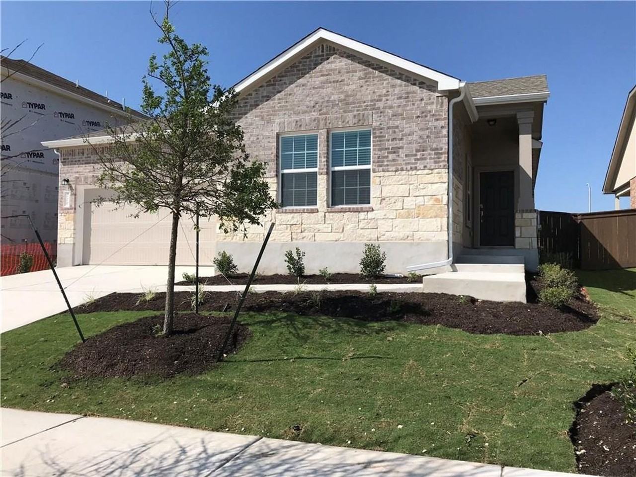 720 Mallow Rd - Photo 2 of 22