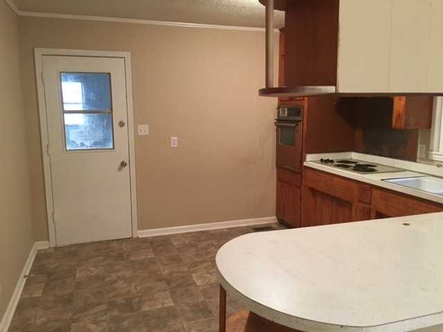 2514 Rochell Dr Nw - Photo 4 of 12