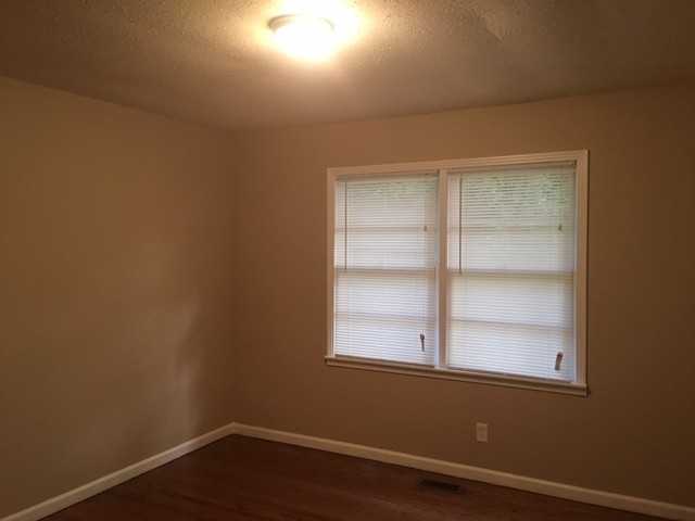 2514 Rochell Dr Nw - Photo 7 of 12