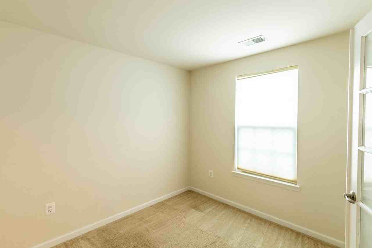 2023 Verona Ct - Photo 6 of 40