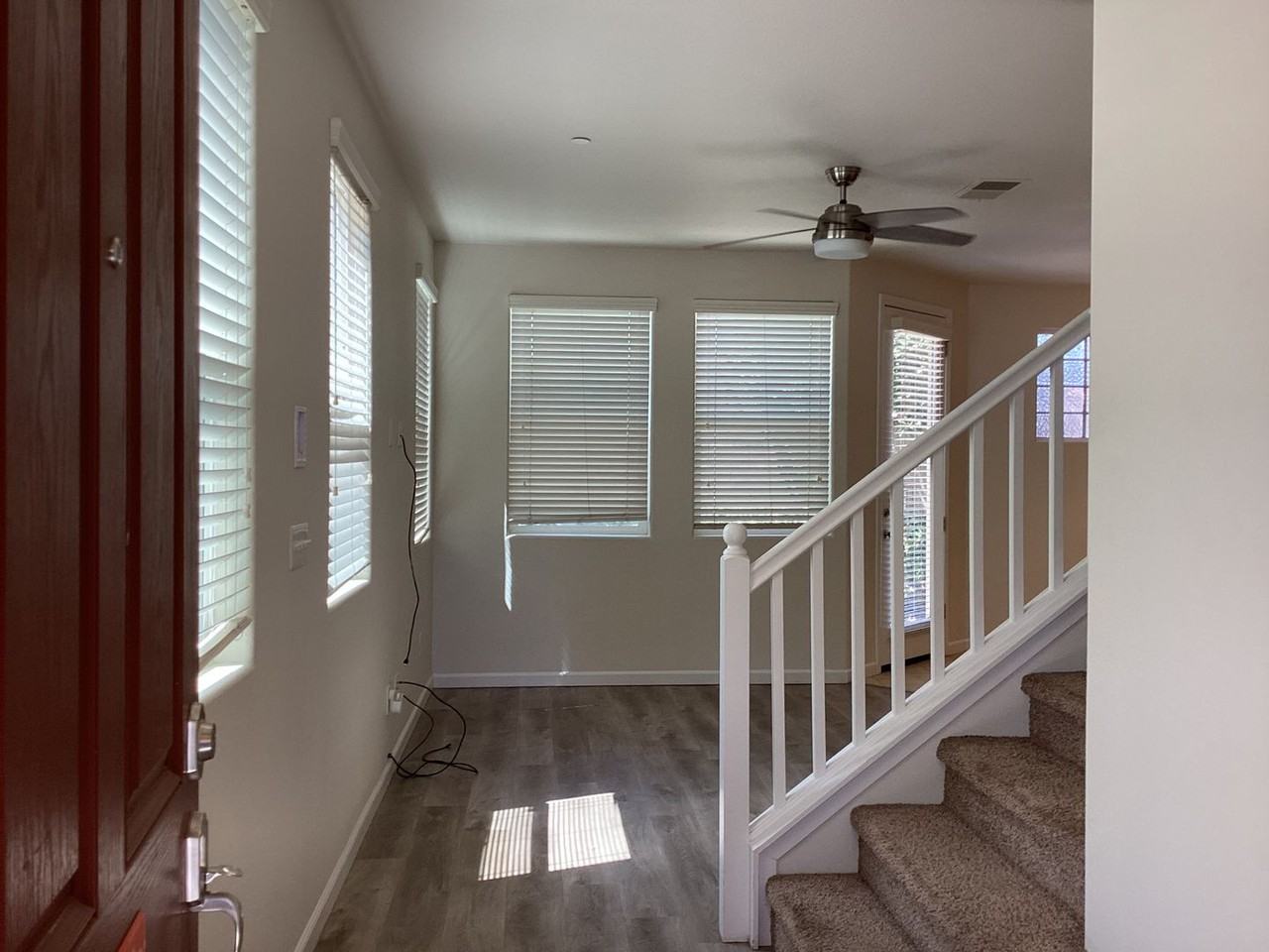 7009 N Harmony Dr - Photo 4 of 44
