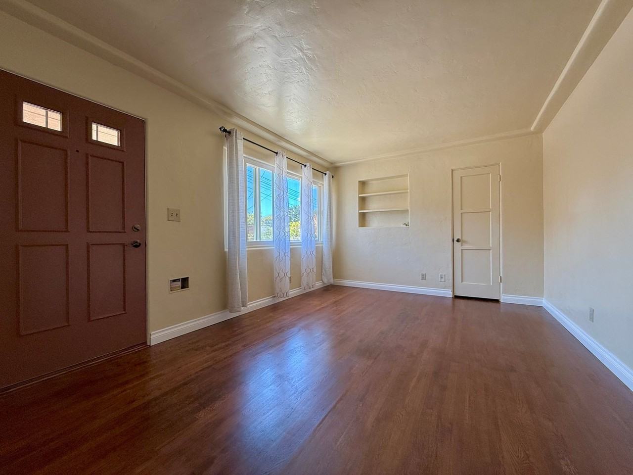 2687 Reynard Way - Photo 7 of 16