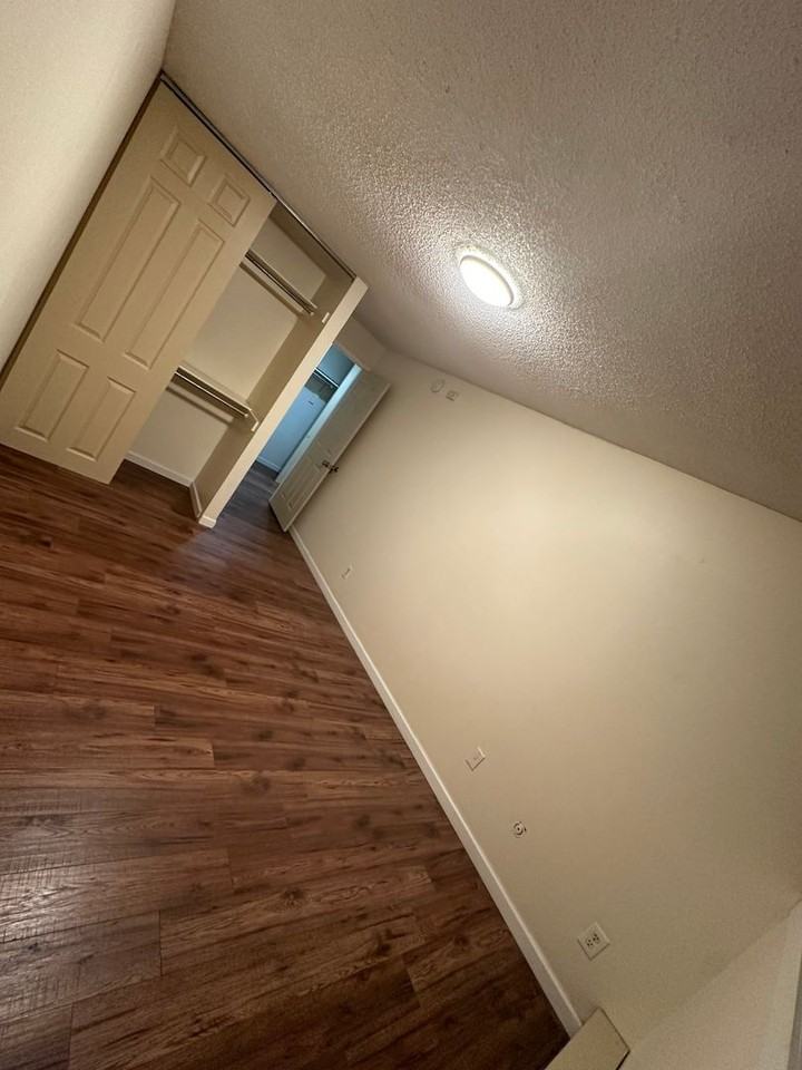 2707 Valmont Rd #112B - Photo 4 of 6