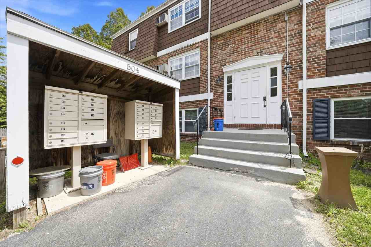 504 River Rd - Photo 2 of 18