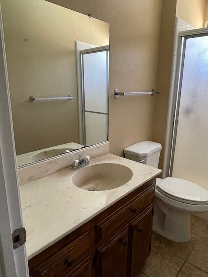 17677 Kram Ct - Photo 5 of 32