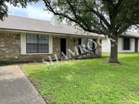 9004 Regal Dr - Photo 1 of 1