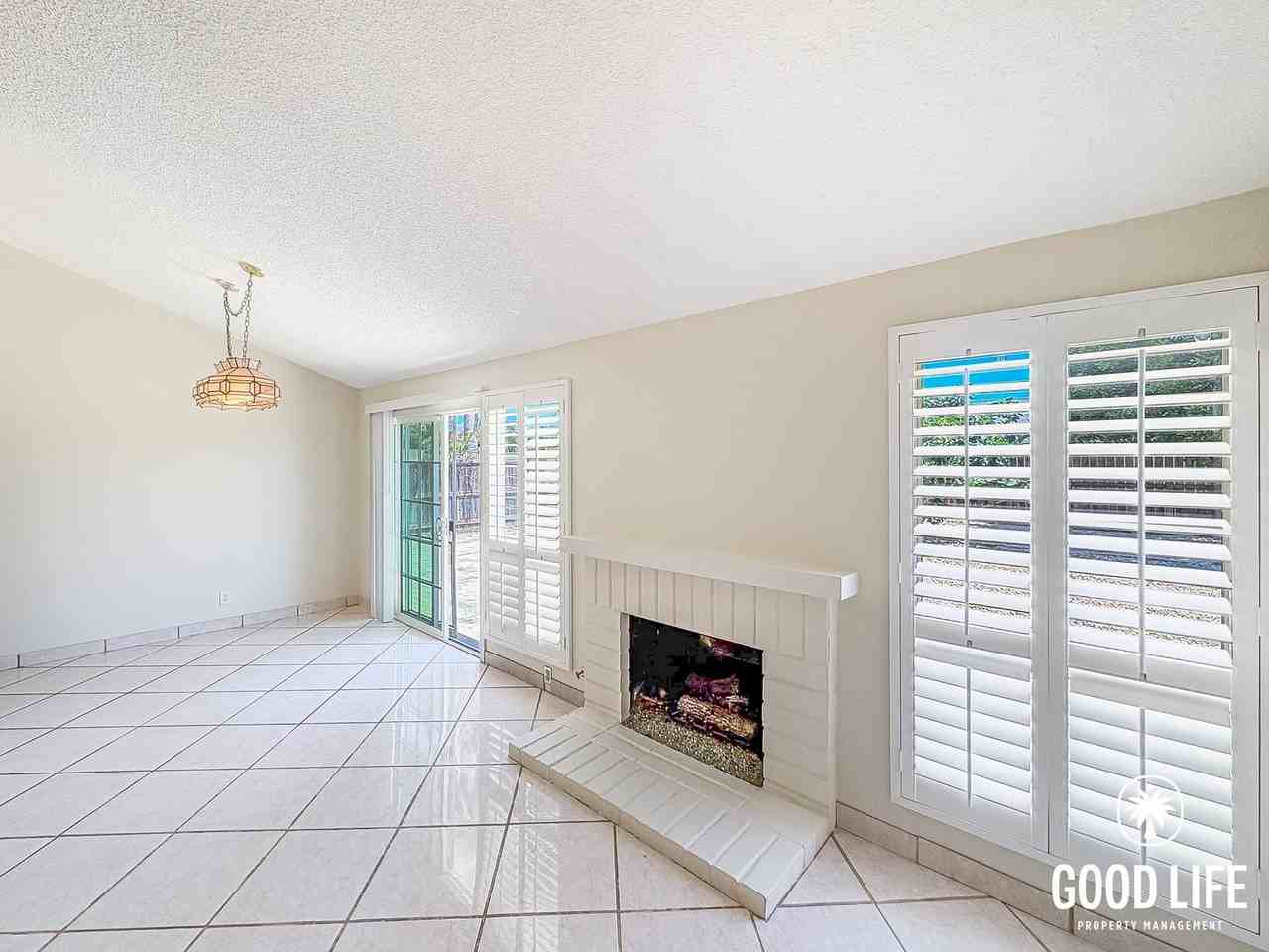 3679 Branch Ct - Photo 4 of 24