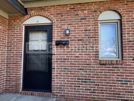 featured image of 2305 Vanstory St