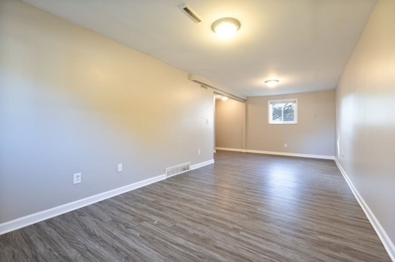 2859 Falcon Bridge Dr - Photo 4 of 27