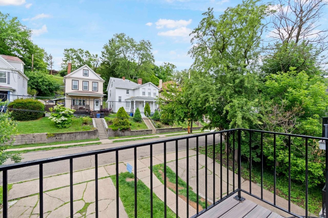 129 Fountain St #D - Photo 3 of 23