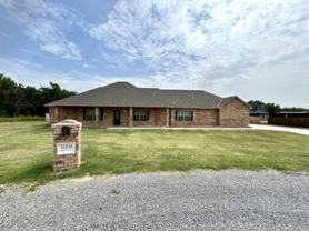 13132 Ne Jaguar Ln - Photo 1 of 1