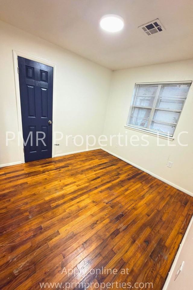 4311 Nw Pollard Ave - Photo 6 of 10