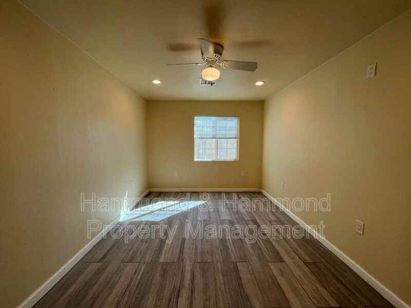 12110 Bromont Ave - Photo 6 of 9