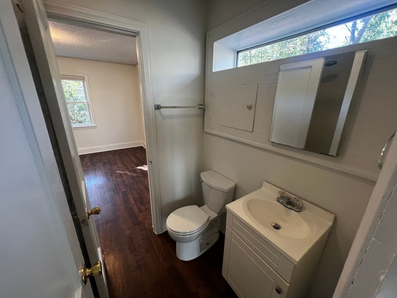 4 Prancer Ave - Photo 5 of 9