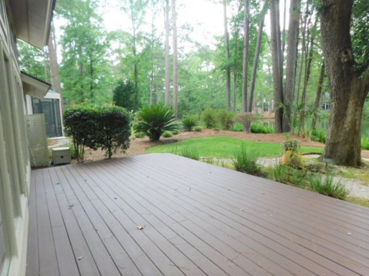 20 Toppin Dr - Photo 2 of 41