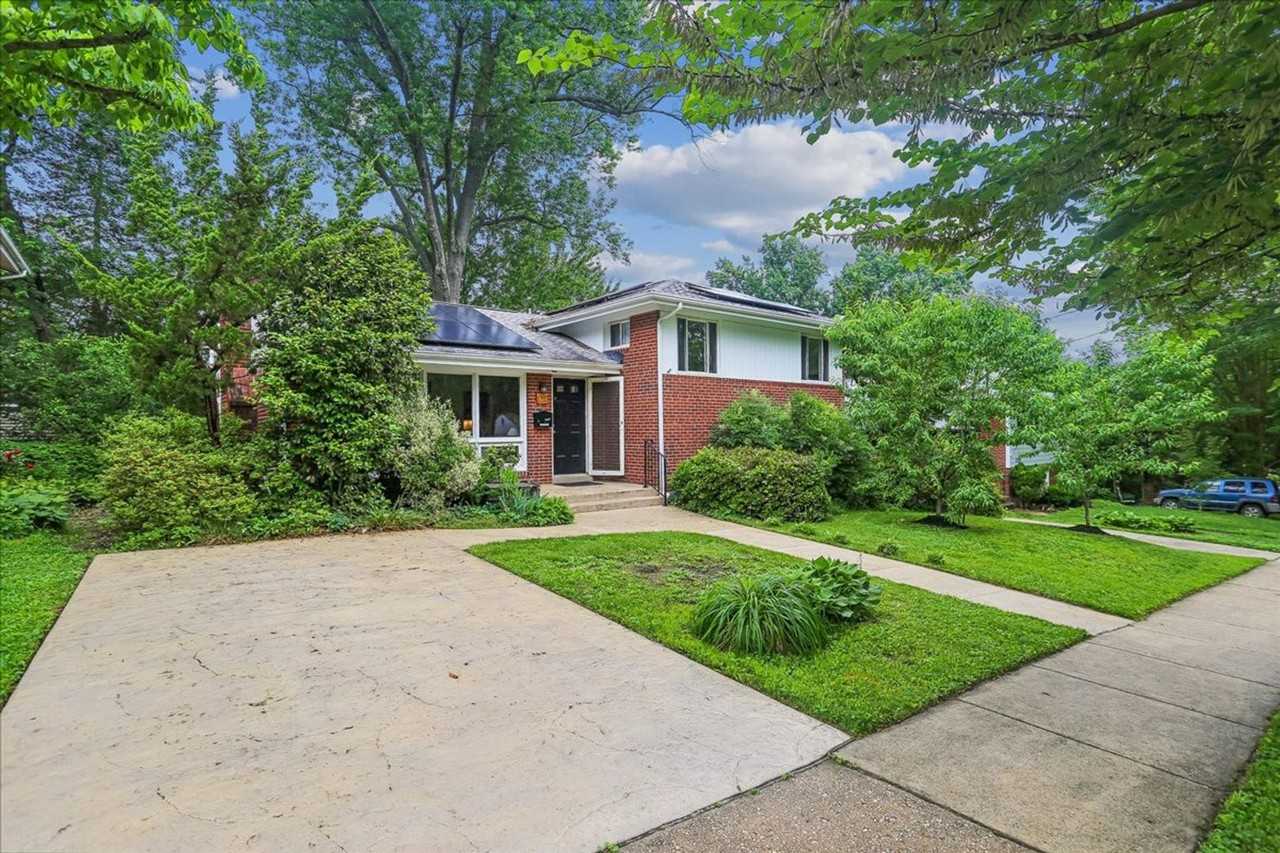 1703 Tilton Dr - Photo 2 of 39