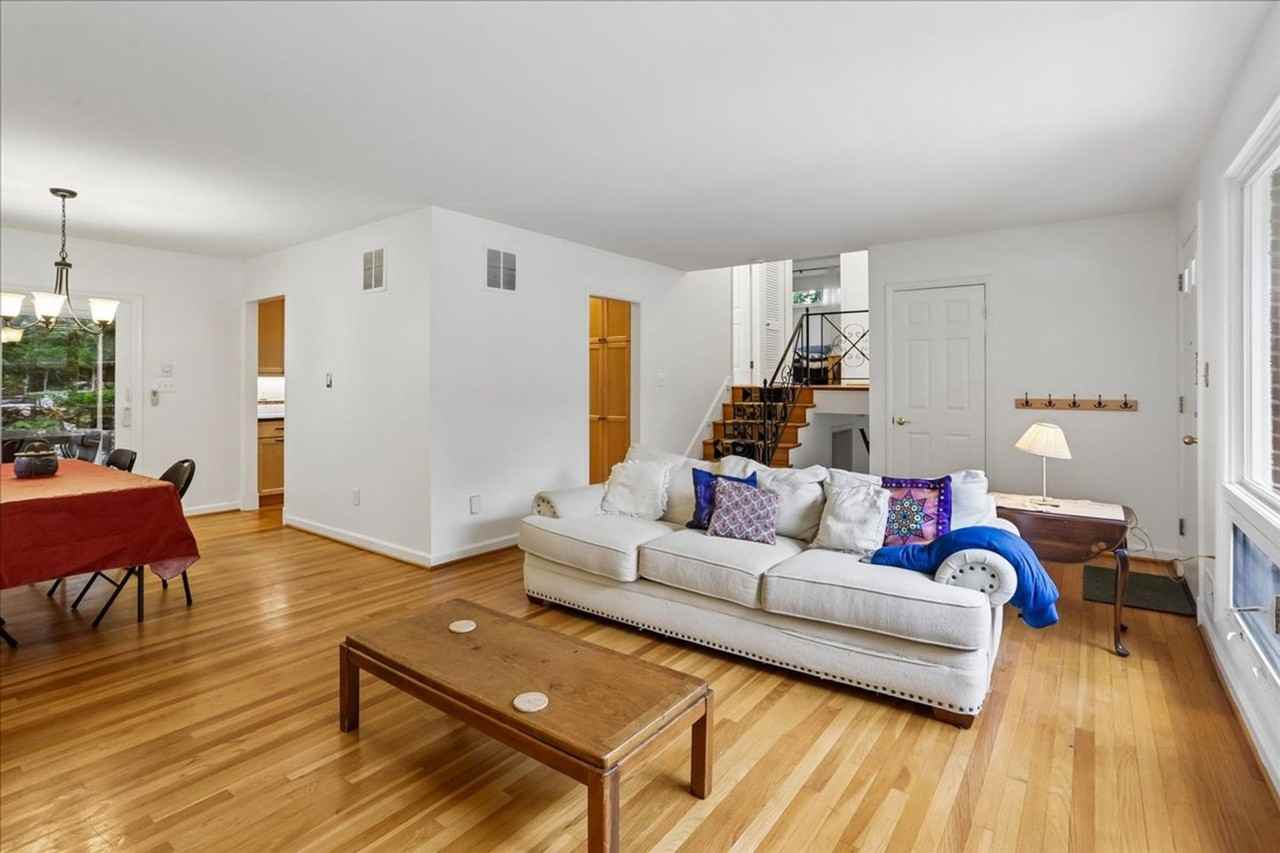 1703 Tilton Dr - Photo 6 of 39