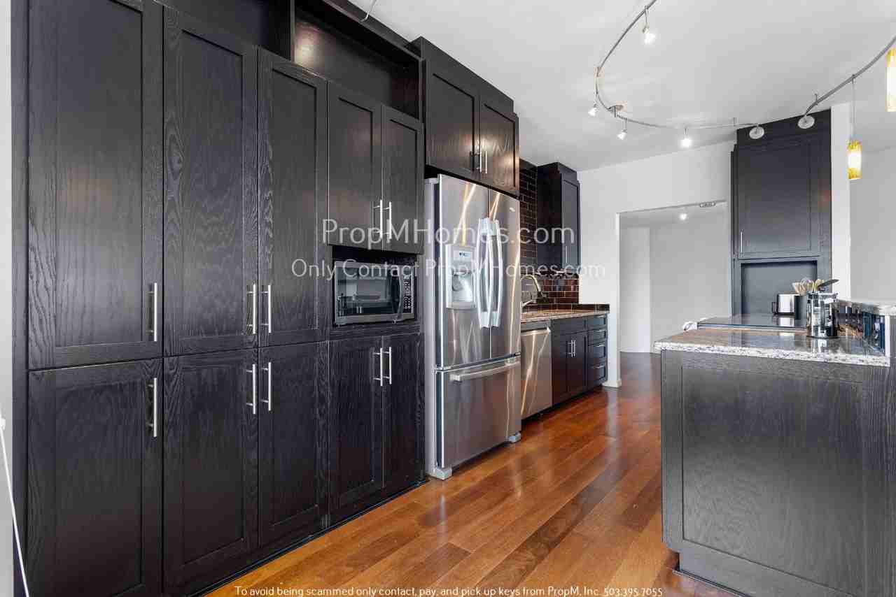 1500 Sw 5th Ave #1604 - Photo 4 of 26