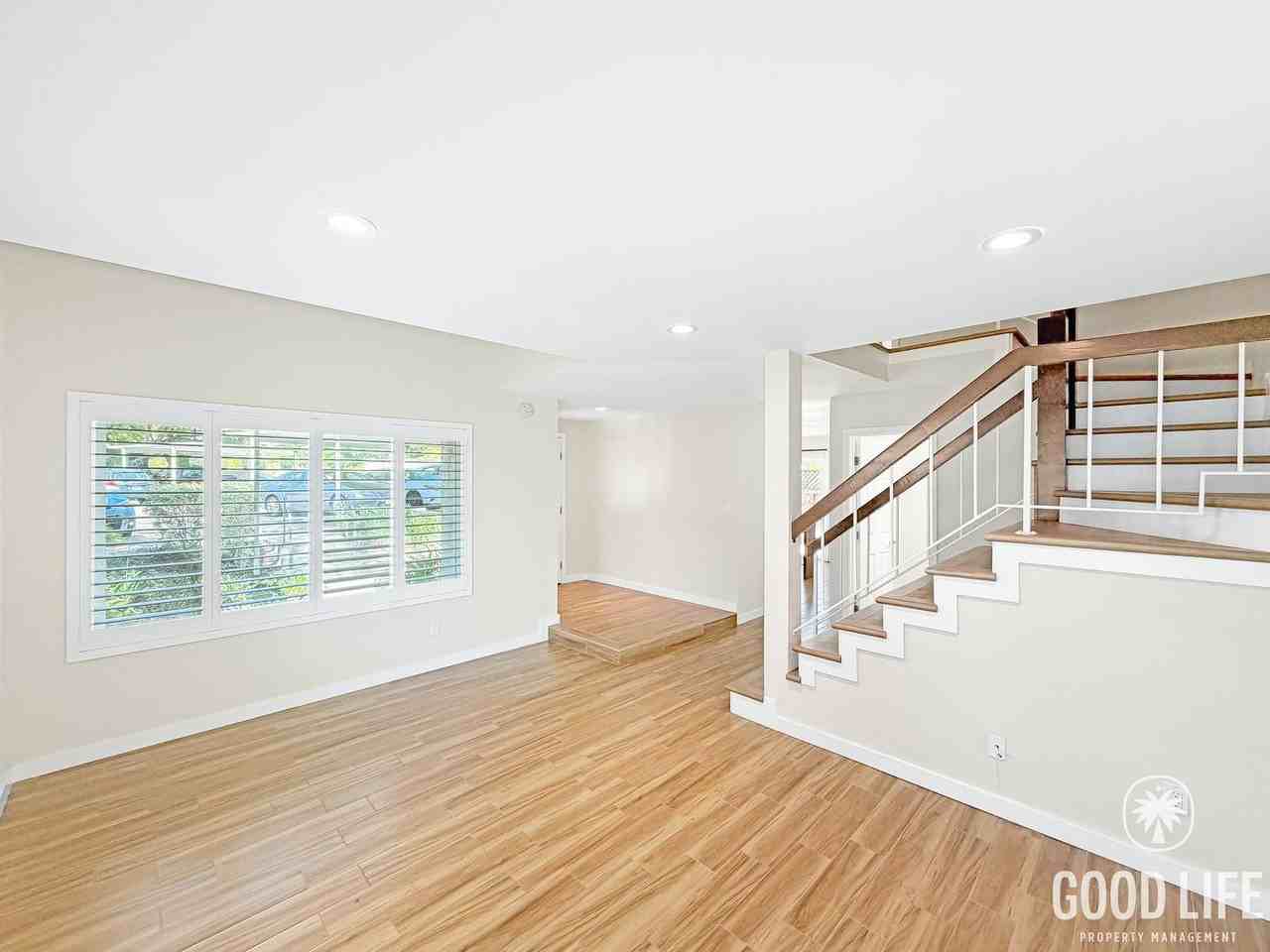 5071 La Cuenta Dr - Photo 2 of 17
