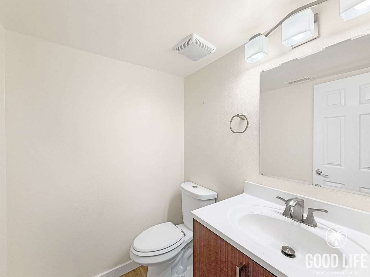 5071 La Cuenta Dr - Photo 4 of 17