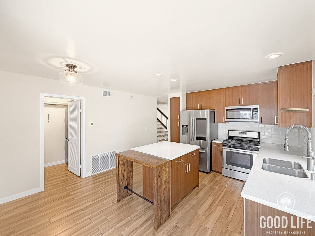 5071 La Cuenta Dr - Photo 6 of 17