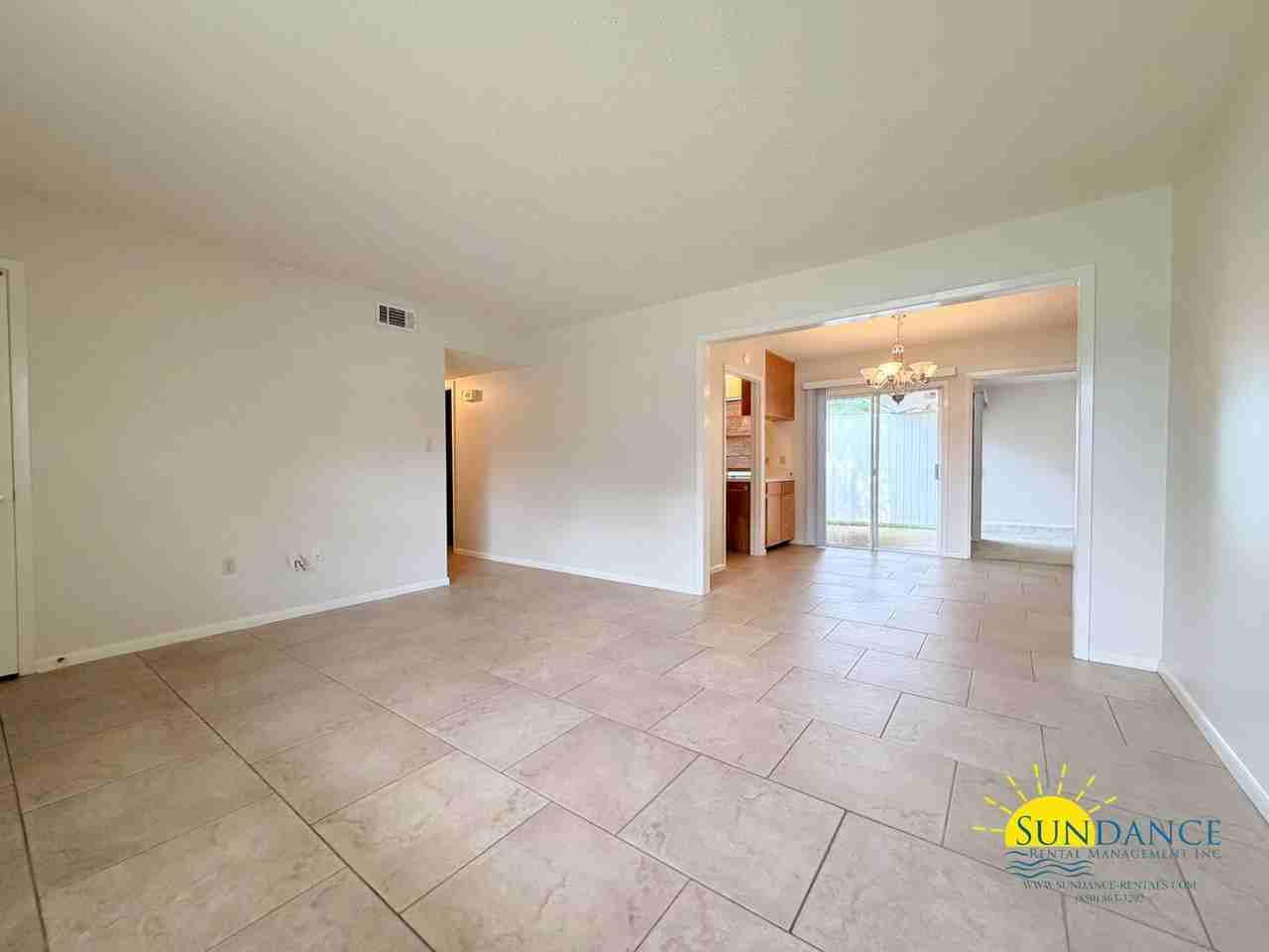 11 Oak Ln - Photo 2 of 22