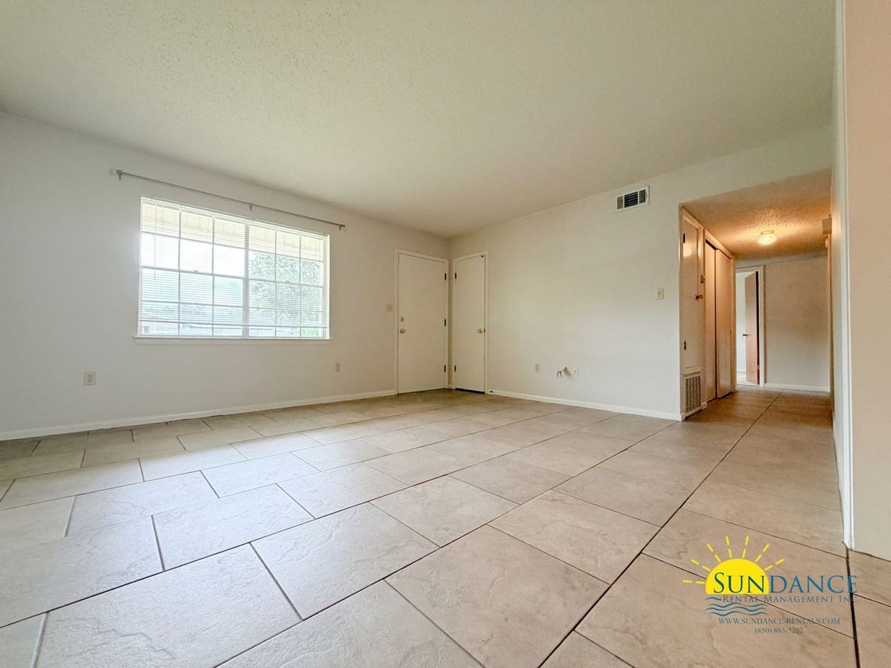 11 Oak Ln - Photo 3 of 22