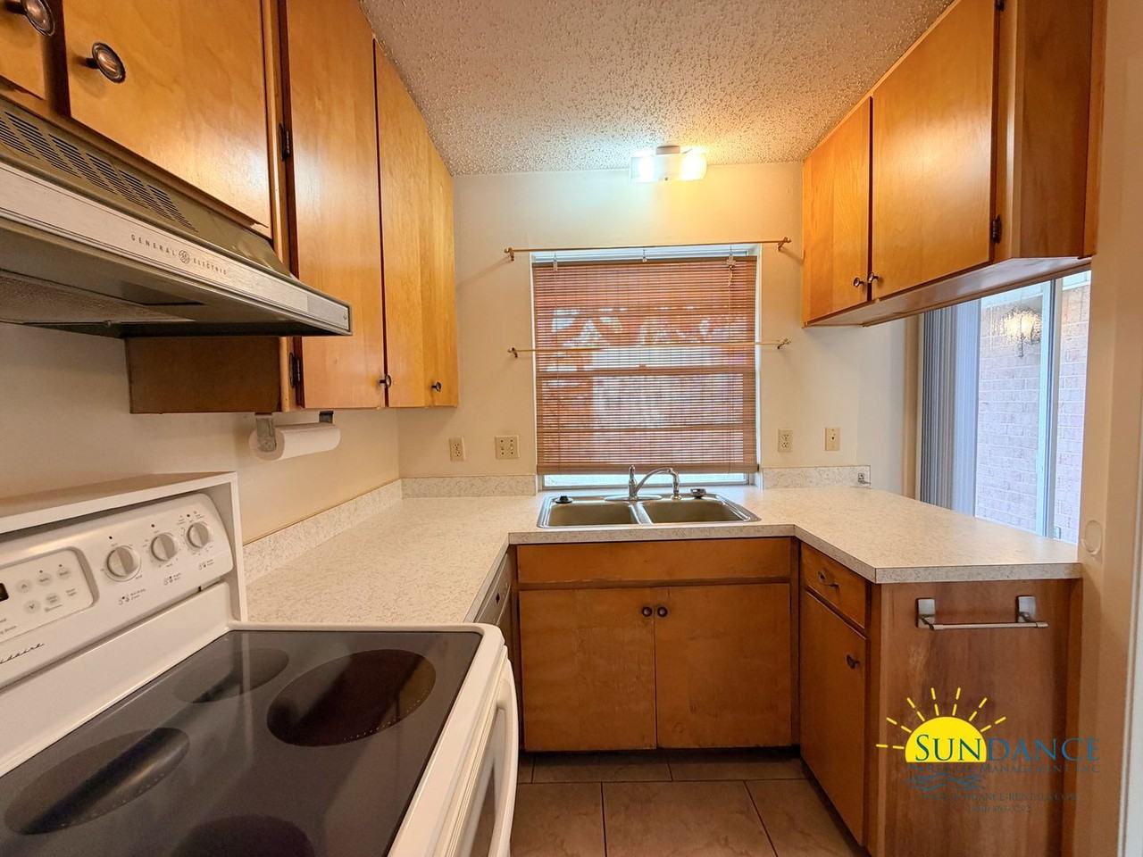 11 Oak Ln - Photo 7 of 22