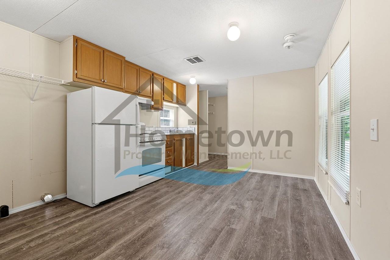 188 Cedar Hl - Photo 4 of 22