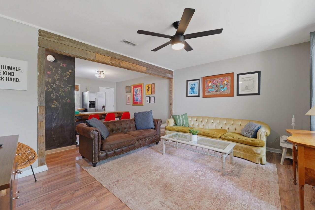 Fully Furnished **Move In Ready** Park Circle - Photo 3 of 13
